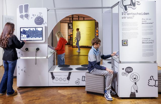 Blick in die Ausstellung, © Verwendung nur im Rahmen redaktioneller Berichterstattung über die experimenta Heilbronn gestattet. Quelle: experimenta gGmbH Blick in die Ausstellung, © Verwendung nur im Rahmen redaktioneller Berichterstattung über die experimenta Heilbronn gestattet. Quelle: experimenta gGmbH