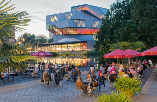 Weinpavillon Neckarbühne Weinpavillon Neckarbühne