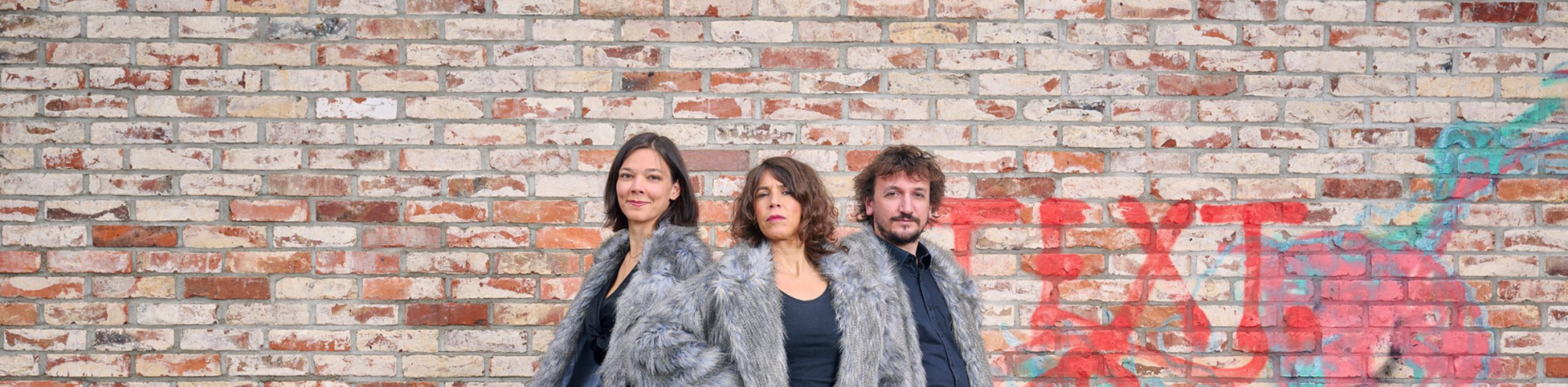 Trio vis-à-vis © Martin Sigmund, © © Martin Sigmund Trio vis-à-vis © Martin Sigmund, © © Martin Sigmund