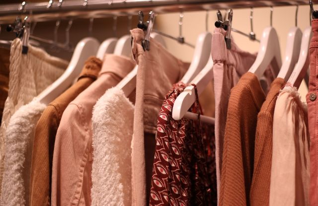 Kleider Frauenflohmarkt Kleider Frauenflohmarkt