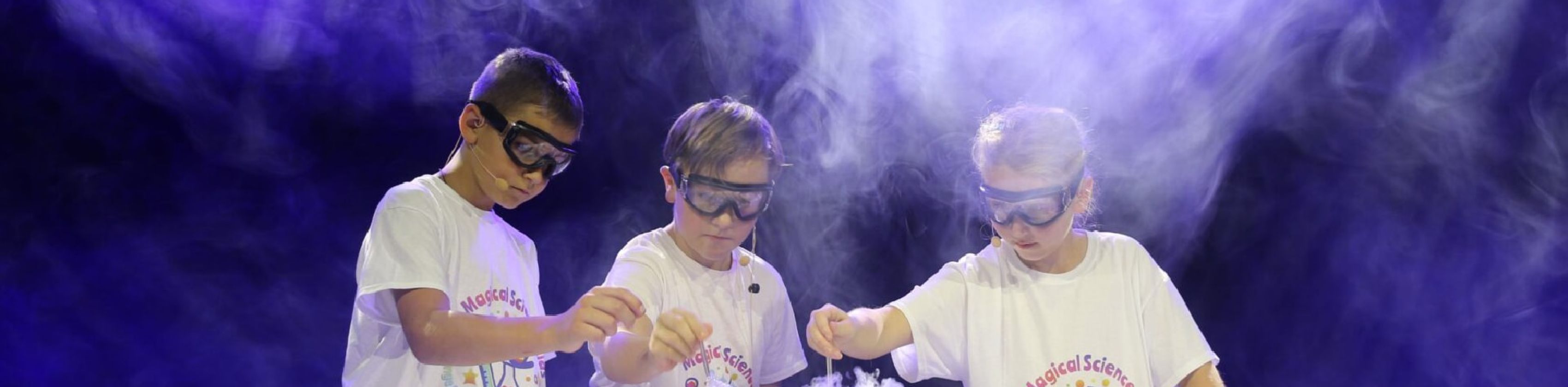 Kinder experimentieren am Weltkindertag, © Verwendung nur im Rahmen redaktioneller Berichterstattung über die experimenta Heilbronn gestattet. Quelle: Junge Forscher Main-Tauber e.V. Kinder experimentieren am Weltkindertag, © Verwendung nur im Rahmen redaktioneller Berichterstattung über die experimenta Heilbronn gestattet. Quelle: Junge Forscher Main-Tauber e.V.