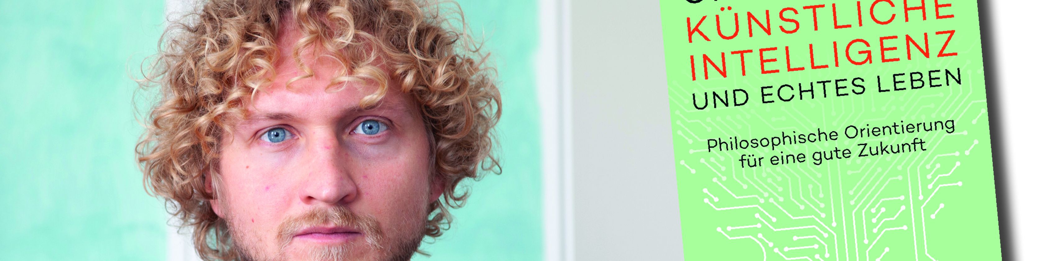 Autor Christian Uhle mit Buchcover, © Alexander Hoffmann; S. FISCHER Autor Christian Uhle mit Buchcover, © Alexander Hoffmann; S. FISCHER