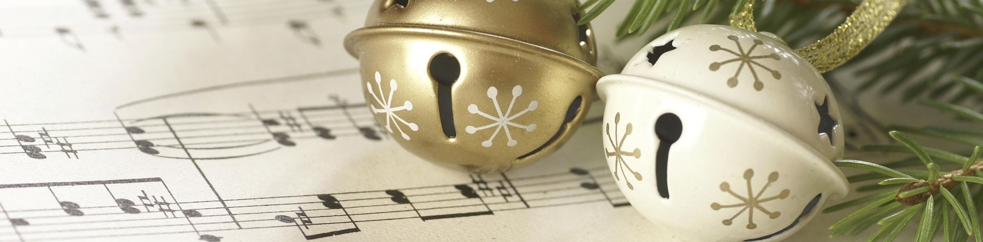 Noten mit Weihnachtsglöckchen