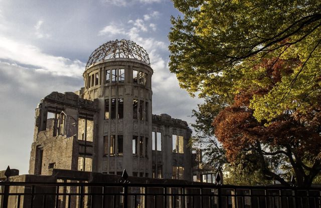 Die Atombombenangriffe auf Hiroshima und Nagasaki
