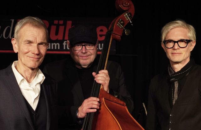 The In Crowd Trio, &copy; Cave 61