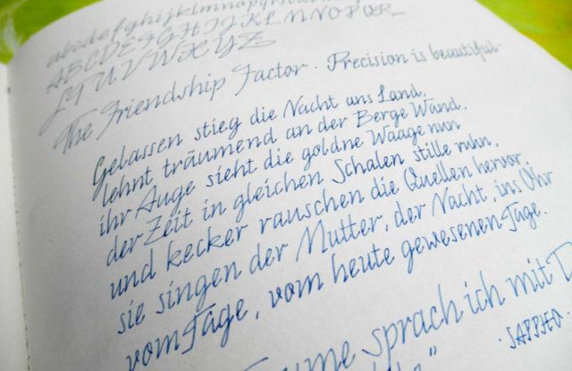 Kalligrafie, die Kunst der sch&ouml;nen Schrift, &copy; Sabine Herbst