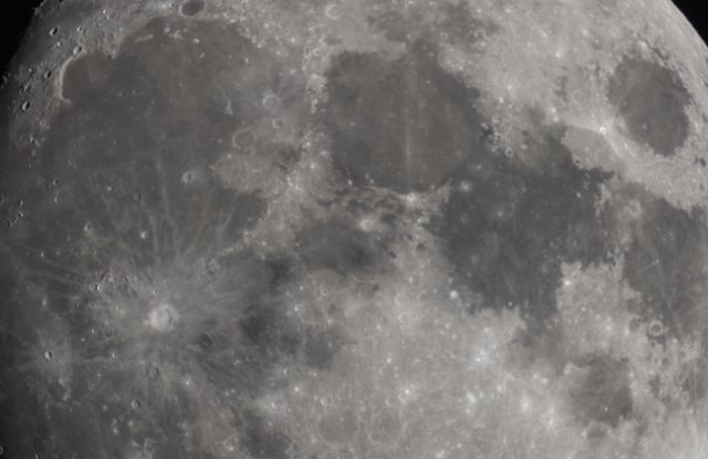 Mond, &copy; RMS, Lang