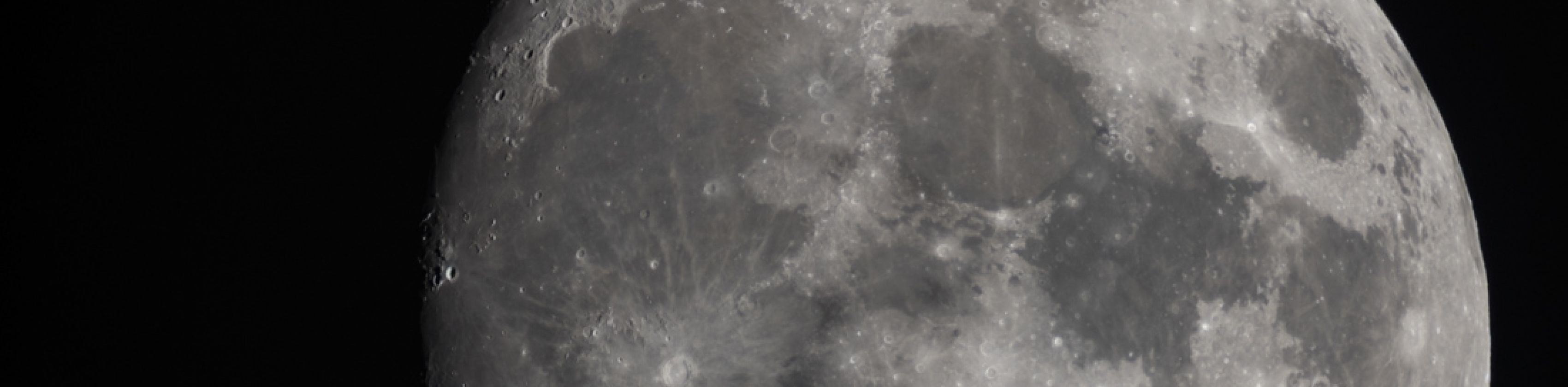 Mond, &copy; RMS, Lang