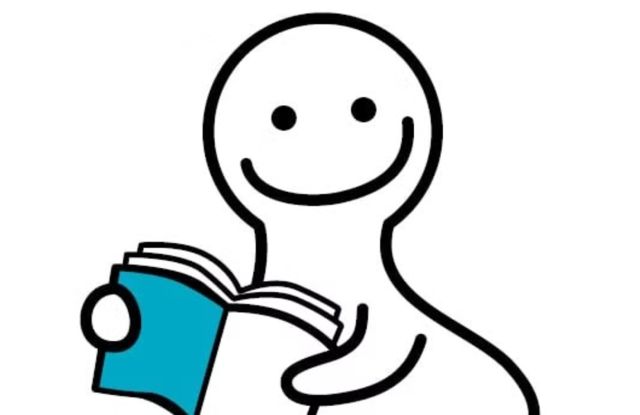 Lächelndes Wesen mit Buch