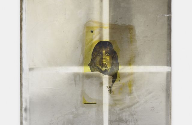 David-Ostrowski, F (Permanent Make-up), 2008, Print und Ru&szlig; auf Leinwand, 200 x 150 cm
Courtesy: Monika Spr&uuml;th Galerie, &copy; David Ostrowski. Foto: Mareike Tocha