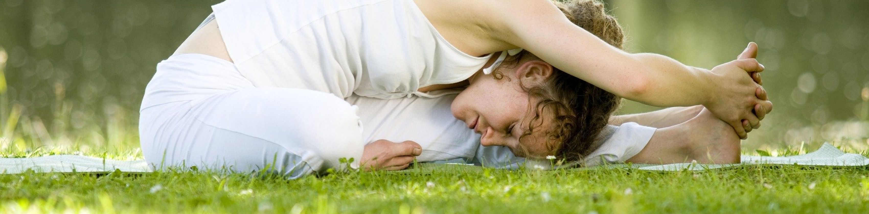 Yoga im Garten