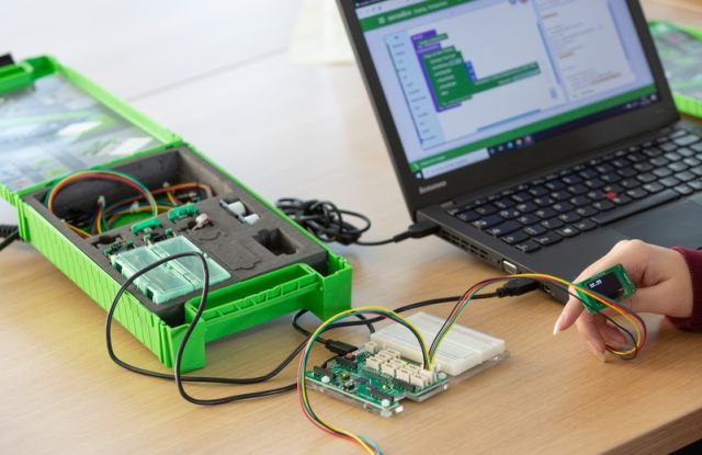 senseBox, &copy; Reedu GmbH & Co. KG