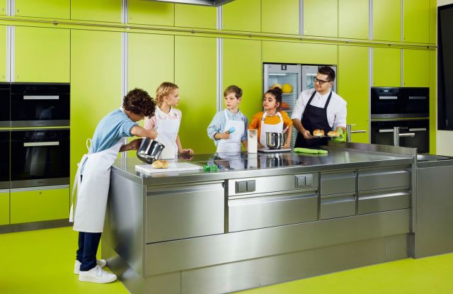 Experimentierküche, © Verwendung nur im Rahmen redaktioneller Berichterstattung über die experimenta Heilbronn gestattet. Quelle: experimenta gGmbH