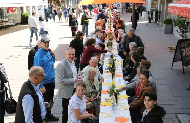 Bild der Tafel in der Kirchbrunnenstraße