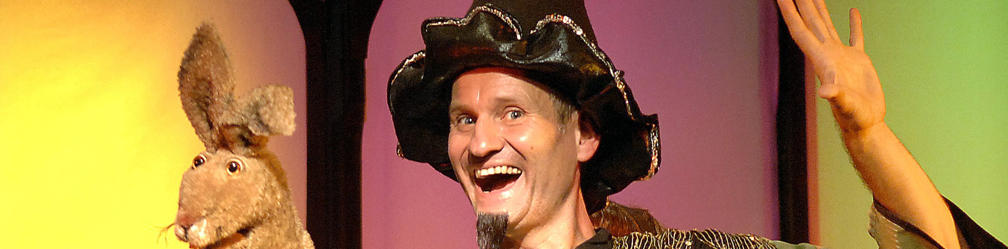 Zauberer Kotzmotz und der mutige Hase, &copy; Theater RADELRUTSCH